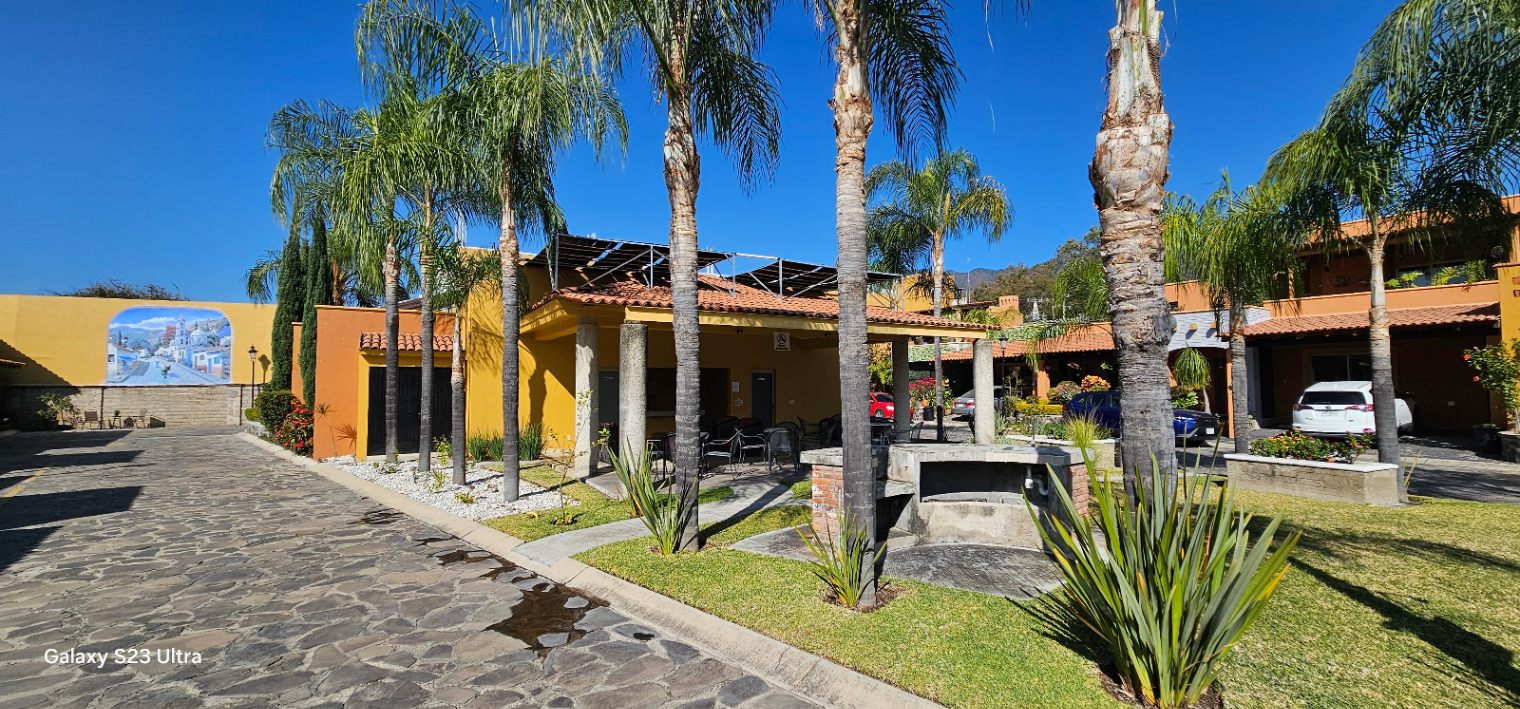 Residencia con Loft Independiente en Blue Parrot