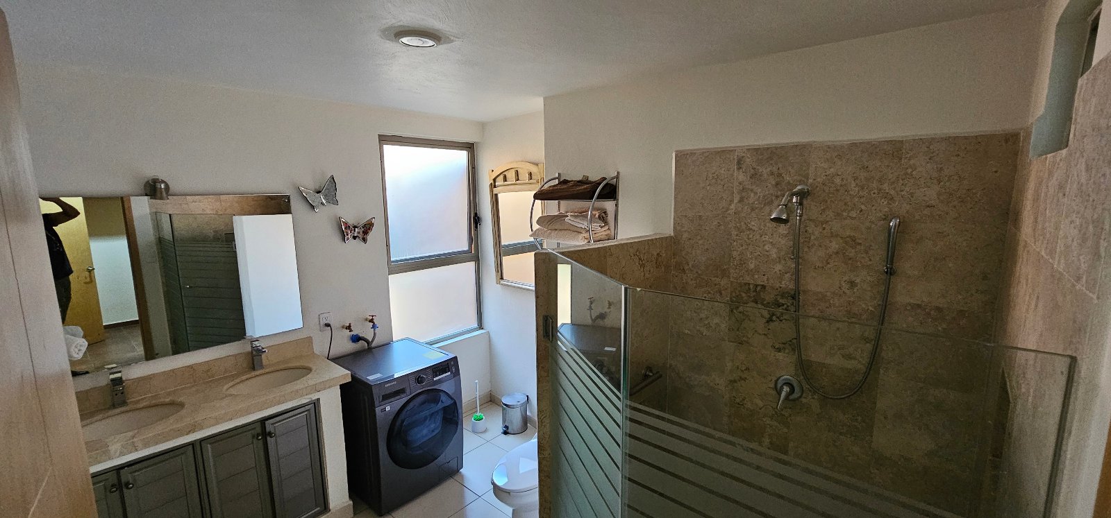 Residencia con Loft Independiente en Blue Parrot